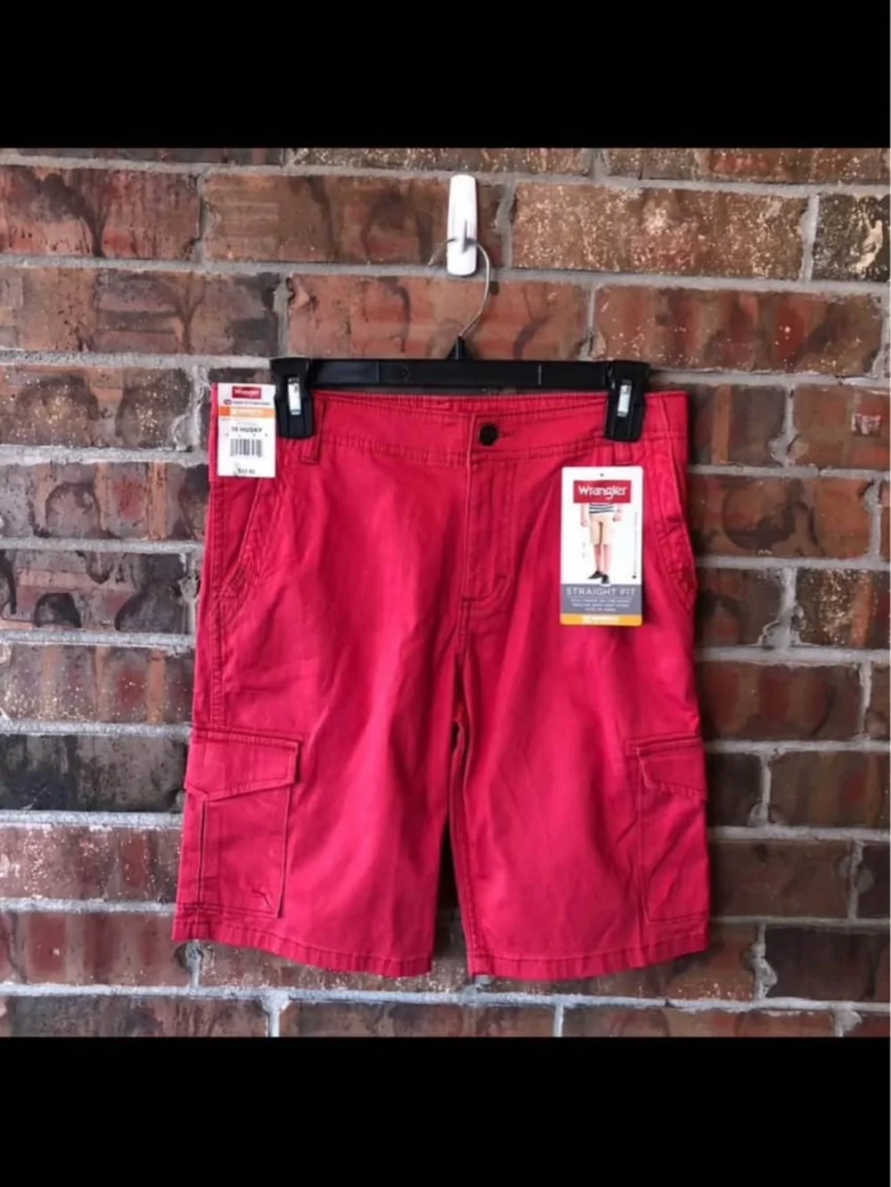 NWT Wrangler Boy’s Straight Fit Shorts Size: 10 Husky With adjustable straps tag